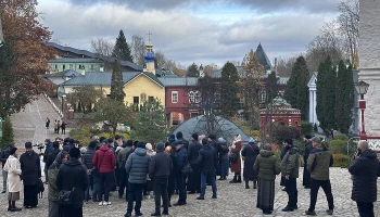 В Псково-Печерском монастыре открылось практическое совещание епархиальных древлехранителей